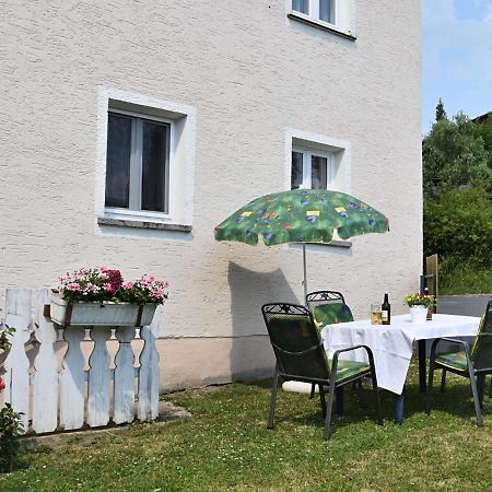 Holiday Home With Garden Near The Forest Arnschwang エクステリア 写真